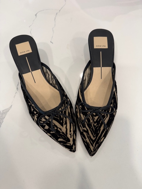 Dolce Vita Shoes - Dolce Vita Black and Beige Pointed Mule with Animal Print